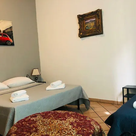 Parisa 2* Rom