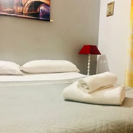 Parisa Πανσιόν Ρώμη