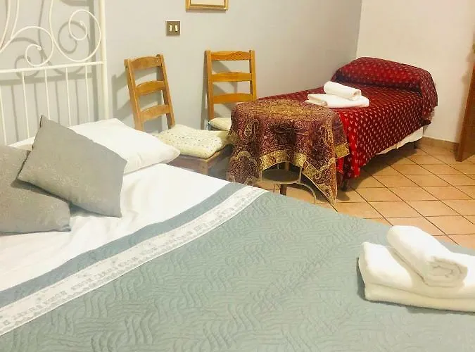 帕里萨套房酒店