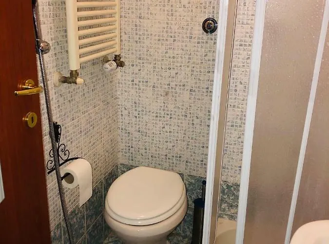 Pensión Parisa Roma