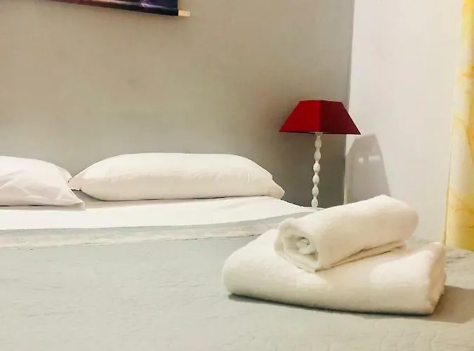 Parisa Pensión Roma