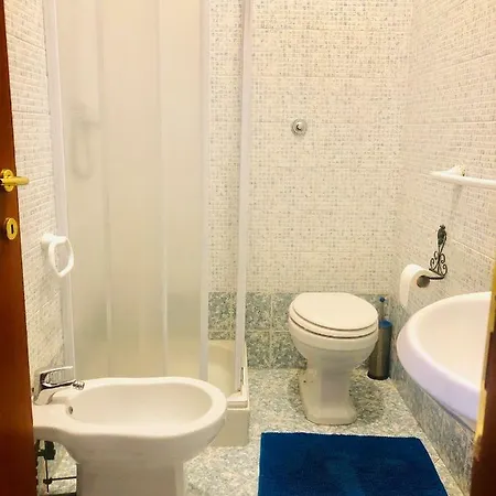 Parisa Гостевой дом